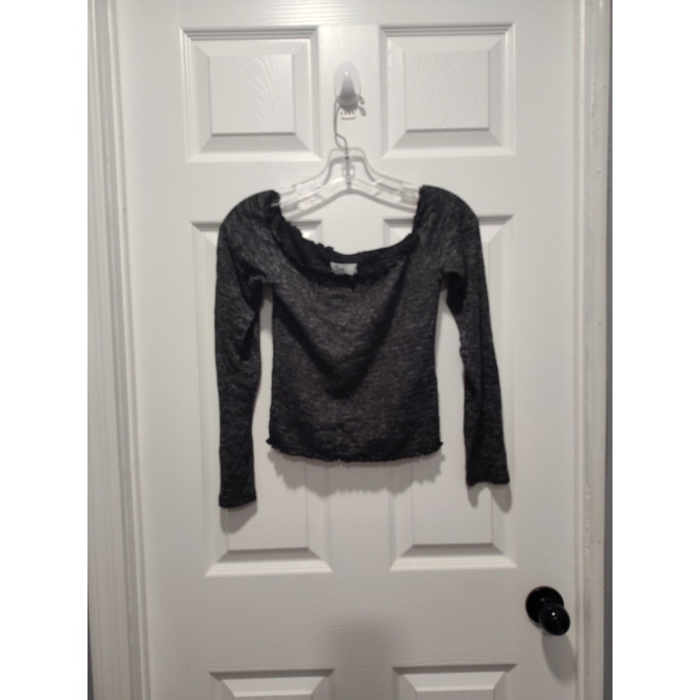 Hollister Black Gray Heather Open-Shoulder Flow‎ Top Scalloped hem Size Medium
